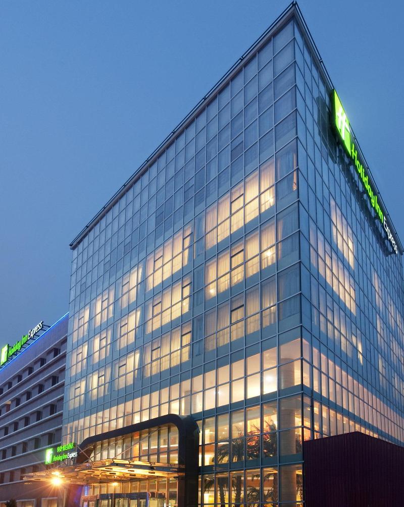 Holiday Inn Express Tianjin Airport By Ihg Luaran gambar